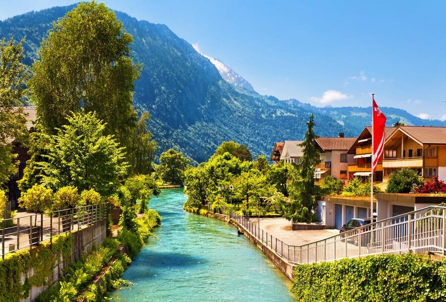Zurich: Private tour to Interlaken, Grindelwald & Jungfrau - Who This Tour Suits Best, and Who Should Skip It
