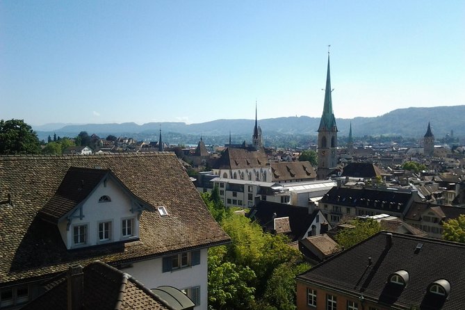 Zürich Private Walking Half-Day Trip with optional Lake Cruise - Zürich HB to Bahnhofstrasse: starting at the city’s “center of gravity”