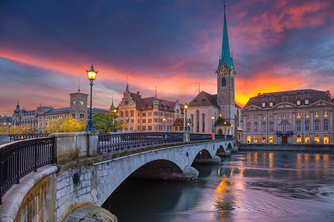 Zurich Sightseeing Private Walking Tour - Grossmünster Tower Views Over the Limmat and Lake Zurich