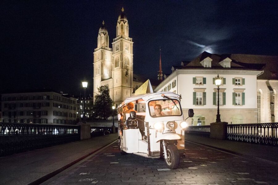 Zurich: Swiss Cheese Fondue and Wine e-Tuk-Tuk Tour - What to do before you go: practical tips that pay off