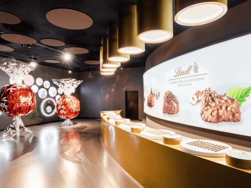 Zürich with Cruise and Lindt Home of chocolate (private) - A 6-Hour Zurich Plan That Keeps Moving (Without Feeling Rushed)